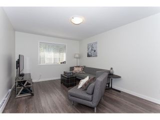 Photo 11: 9433 215A Street in Langley: Walnut Grove House for sale : MLS®# R2293706