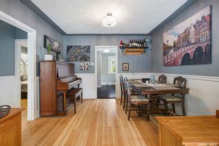 Photo 2: 715 9th Street East in Saskatoon: Nutana Residential for sale : MLS®# SK945589