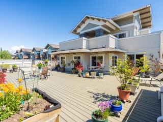 Photo 2: 324 5600 ANDREWS Road in Richmond: Steveston South Condo for sale in "The Lagoons" : MLS®# R2691674