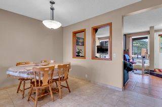 Photo 10: 2215 Woodview Drive SW in Calgary: Woodlands Row/Townhouse for sale : MLS®# A2051211
