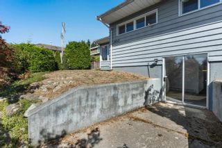 Photo 3: 2063 HARRISON Drive in Vancouver: Fraserview VE House for sale (Vancouver East)  : MLS®# R2817063