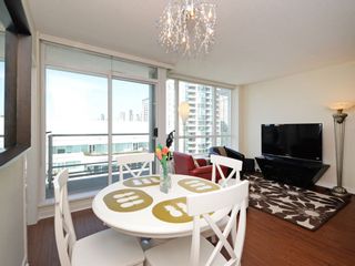 Photo 6: 1306 821 CAMBIE Street in Vancouver: Downtown VW Condo for sale in "RAFFLES ON ROBSON" (Vancouver West)  : MLS®# R2186091