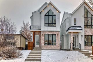 Photo 1: 2046 41 Avenue SW in Calgary: Altadore Detached for sale : MLS®# A2104894