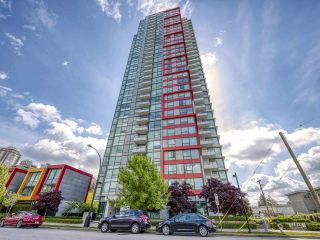 Photo 2: 2901 6658 DOW Avenue in Burnaby: Metrotown Condo for sale (Burnaby South)  : MLS®# R2578964