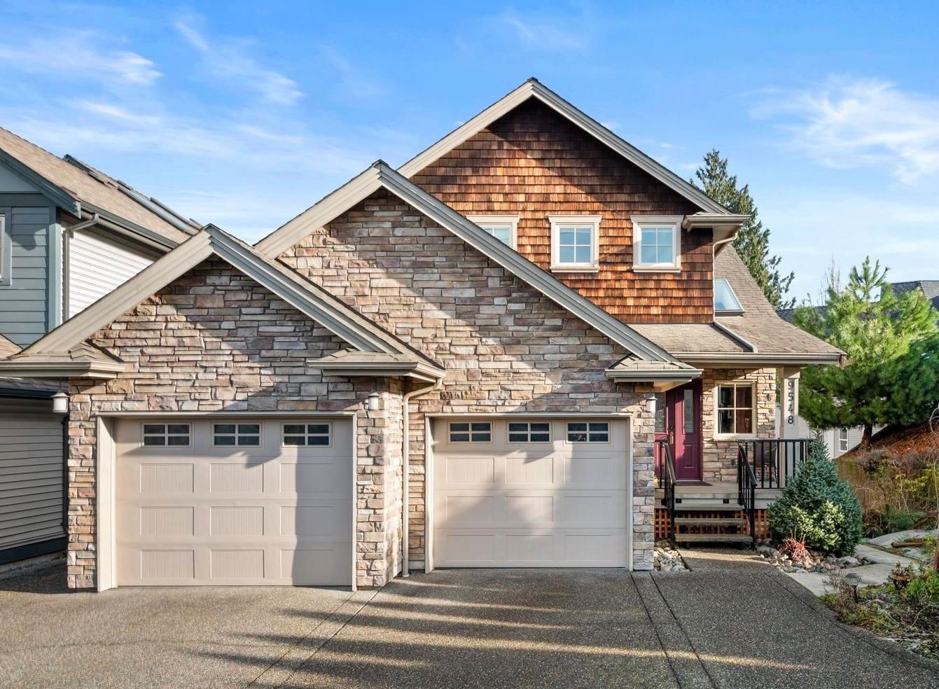 Main Photo: 9548 204 Street in Langley: Walnut Grove House for sale : MLS®# R2647218