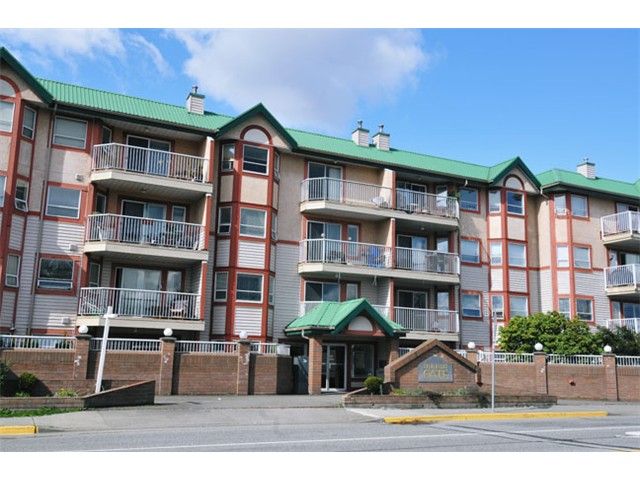 Main Photo: # 221 22661 LOUGHEED HY in Maple Ridge: East Central Condo for sale : MLS®# V1054025