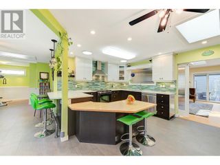 Photo 6: 549 Okanagan Boulevard in Kelowna: House for sale : MLS®# 10310969