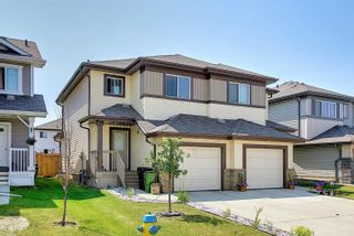 Photo 2: 1407 26 Avenue in Edmonton: Zone 30 House Half Duplex for sale : MLS®# E4254589