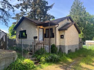 Main Photo: 13620 Cedar Rd in Nanaimo: Na Cedar House for sale : MLS®# 964385