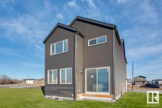 Photo 2: 2508 209 Street NW in Edmonton: Zone 57 House for sale : MLS®# E4365956