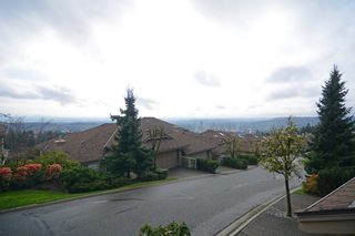 Photo 30: 30 2979 PANORAMA Drive in Coquitlam: Westwood Plateau Townhouse for sale in "DEERCREST ESTATES" : MLS®# V1112664