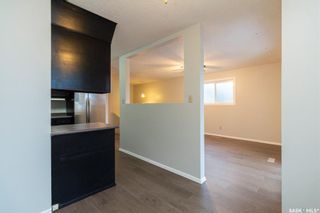 Photo 6: 3747 Fairlight Drive in Saskatoon: Fairhaven Residential for sale : MLS®# SK878528