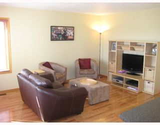 Photo 2: 4531 TEICHMAN PL in Prince_George: Hart Highlands House for sale (PG City North (Zone 73))  : MLS®# N191484