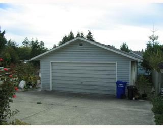 Photo 3: 5739 ANCHOR Road in Sechelt: Sechelt District House for sale (Sunshine Coast)  : MLS®# V735690