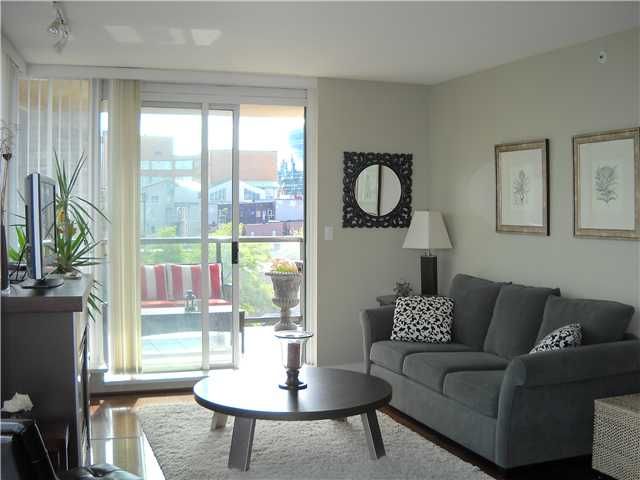 Main Photo: 702 1483 W 7TH Avenue in Vancouver: Fairview VW Condo for sale (Vancouver West)  : MLS®# V942175