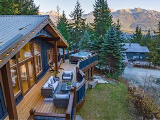Photo 4: 8348 MOUNTAIN VIEW Drive in Whistler: Alpine Meadows House for sale in "Alpine Meadows" : MLS®# R2831027