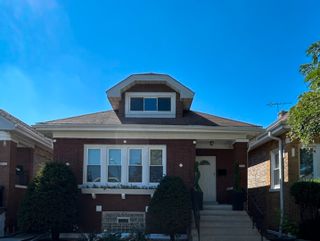 Main Photo: 5035 W Schubert Avenue in Chicago: CHI - Belmont Cragin Residential for sale ()  : MLS®# 11881484