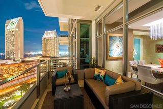 Photo 10: DOWNTOWN Condo for sale : 2 bedrooms : 550 Front Street #1301 in San Diego