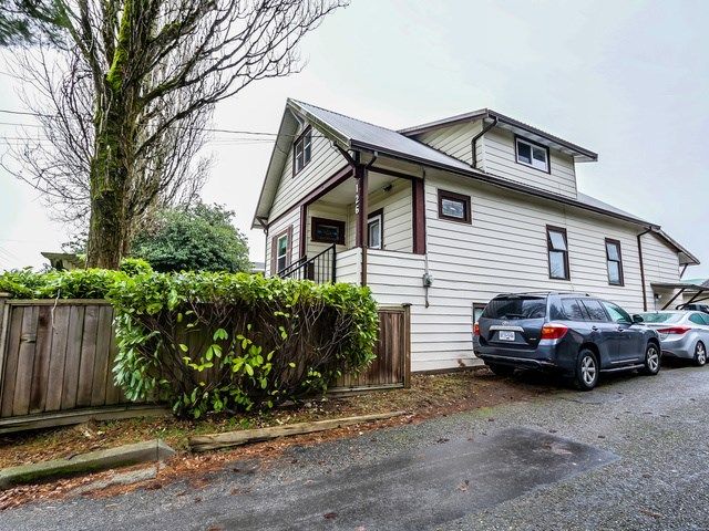 Main Photo: 126 BRAID Street in New Westminster: Sapperton House for sale in "HISTORIC SAPPERTON" : MLS®# R2031498