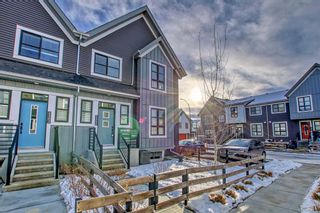 Photo 2: 3302 100 Walgrove Court SE in Calgary: Walden Row/Townhouse for sale : MLS®# A2098422