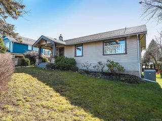 Photo 2: 528 3rd St in COURTENAY: CV Courtenay City House for sale (Comox Valley)  : MLS®# 835838