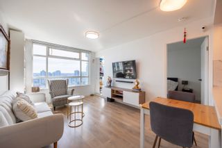 Photo 5: 2508 438 SEYMOUR Street in Vancouver: Downtown VW Condo for sale (Vancouver West)  : MLS®# R2878822