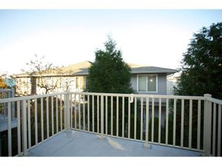 Photo 12: 69 15155 62A Avenue in Surrey: Sullivan Station Townhouse for sale in "THE OAKLANDS" : MLS®# R2109415