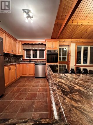 Photo 10: 371A CRESTON Boulevard in Marystown: House for sale : MLS®# 1266146