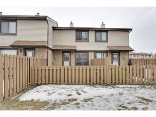 Photo 19: 52 2727 RUNDLESON Road NE in Calgary: Rundle Townhouse for sale : MLS®# C3650032