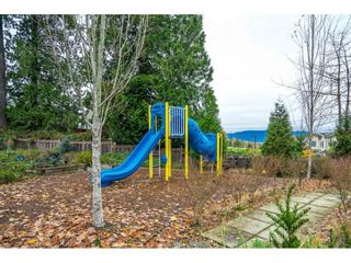 Photo 3: 41 9989 E BARNSTON Drive in Surrey: Fraser Heights Townhouse for sale in "Highcrest at Fraser Heights" (North Surrey)  : MLS®# R2632334