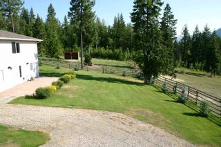 Photo 3: 3410 Roberge Place in Tappen: Acreage with home House for sale : MLS®# 9218732