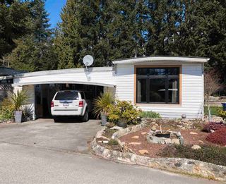 Photo 1: 44 4116 BROWNING Road in Sechelt: Sechelt District Manufactured Home for sale (Sunshine Coast)  : MLS®# R2600112