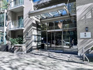Main Photo: 807 928 RICHARDS Street in Vancouver: Yaletown Condo for sale (Vancouver West)  : MLS®# R2874203
