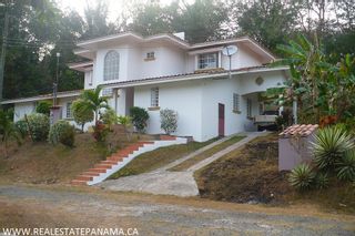Photo 4: Beautiful hillside home for sale in Panama