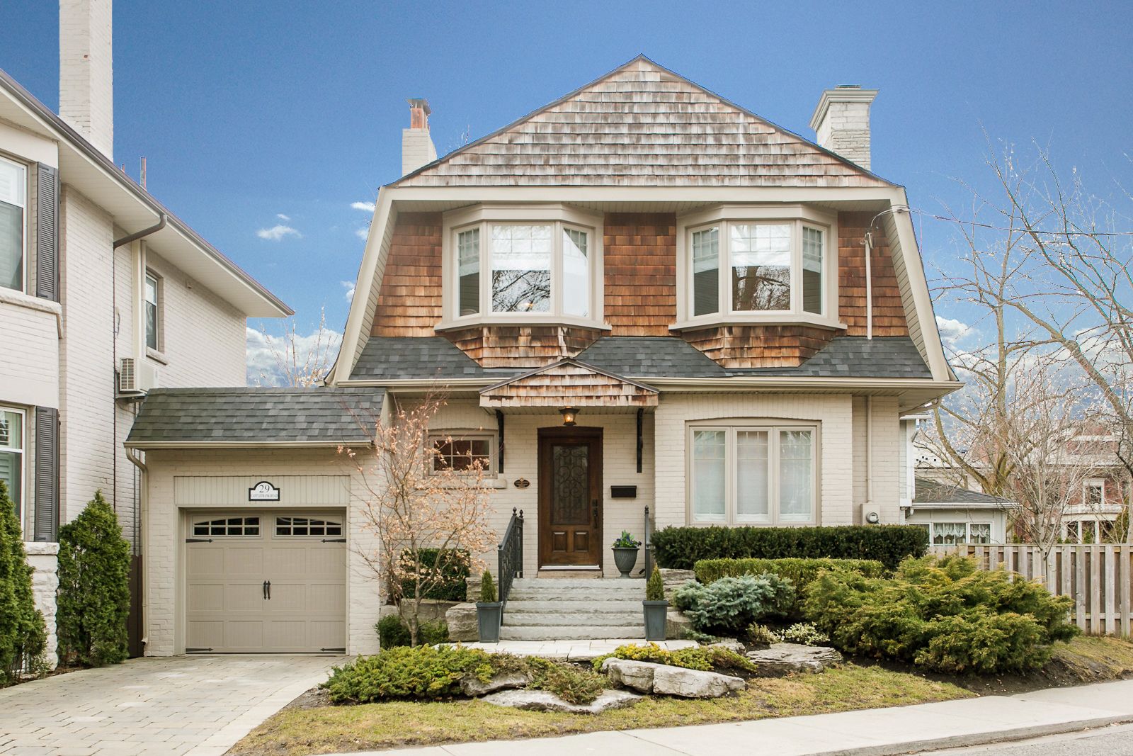 Main Photo: 29 Castle Frank Road in Toronto: Freehold for sale (Toronto C09)  : MLS®# C4151847