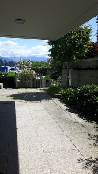 Photo 23: 104 1717 BAYSHORE Drive in Vancouver: Coal Harbour Townhouse for sale in "BAYSHORE GARDENS" (Vancouver West)  : MLS®# R2709154