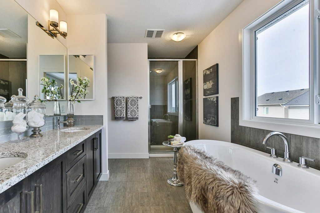 Bathroom Staging Tips from Professional Home Stagers