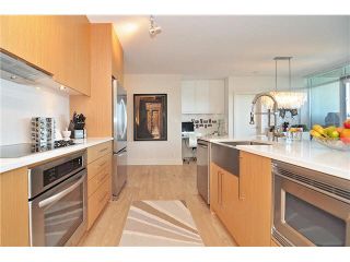 Photo 3: PH6 251 E 7TH Avenue in Vancouver: Mount Pleasant VE Condo for sale in "DISTRICT" (Vancouver East)  : MLS®# R2542420