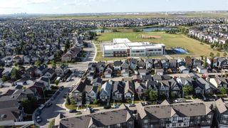 Photo 12: 166 New Brighton Villas SE in Calgary: New Brighton Row/Townhouse for sale : MLS®# A1244822