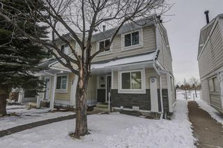 Photo 2: 70 Georgian Villas NE in Calgary: Marlborough Park Row/Townhouse for sale : MLS®# A1170953