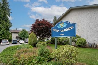 Photo 1: 117 32880 BEVAN Way in Abbotsford: Central Abbotsford Townhouse for sale in "Bevan Gardens" : MLS®# R2705804