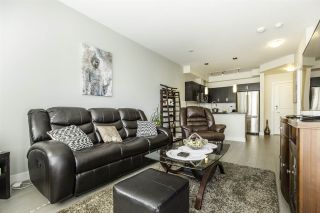 Photo 7: 317 20078 FRASER Highway in Langley: Langley City Condo for sale in "Varsity" : MLS®# R2181716