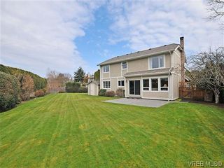 Photo 19: 1182 Garden Grove Pl in VICTORIA: SE Sunnymead House for sale (Saanich East)  : MLS®# 635489