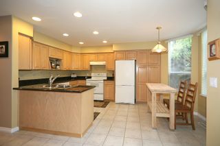 Photo 6: 45 2990 PANORAMA Drive in Coquitlam: Westwood Plateau Townhouse for sale in "WESTBROOK" : MLS®# V834507
