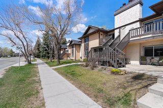 Photo 4: 11636 Oakfield Drive SW in Calgary: Cedarbrae Row/Townhouse for sale : MLS®# A1218409