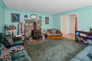 Photo 11: 8111 Mcphail Rd in Central Saanich: CS Inlet House for sale : MLS®# 910743