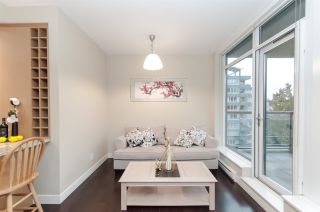 Photo 9: 905 1468 W 14TH Avenue in Vancouver: Fairview VW Condo for sale in "THE AVEDON" (Vancouver West)  : MLS®# R2457270