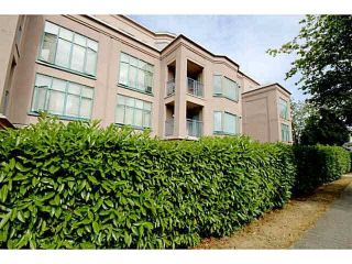 Main Photo: 311 2533 PENTICTON Street in Vancouver: Renfrew Heights Condo for sale in "Gardenia" (Vancouver East)  : MLS®# R2775705
