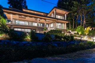 Main Photo: 557 ST. GILES Road in West Vancouver: Glenmore House for sale in "Glenmore" : MLS®# R2819114