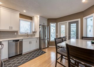 Photo 7: 88 Riverside Crescent SE in Calgary: Riverbend Detached for sale : MLS®# A2017979